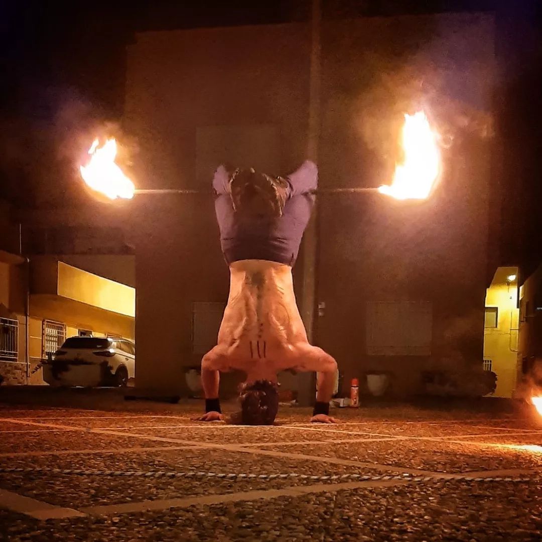David Aldavero pasacalles de fuego